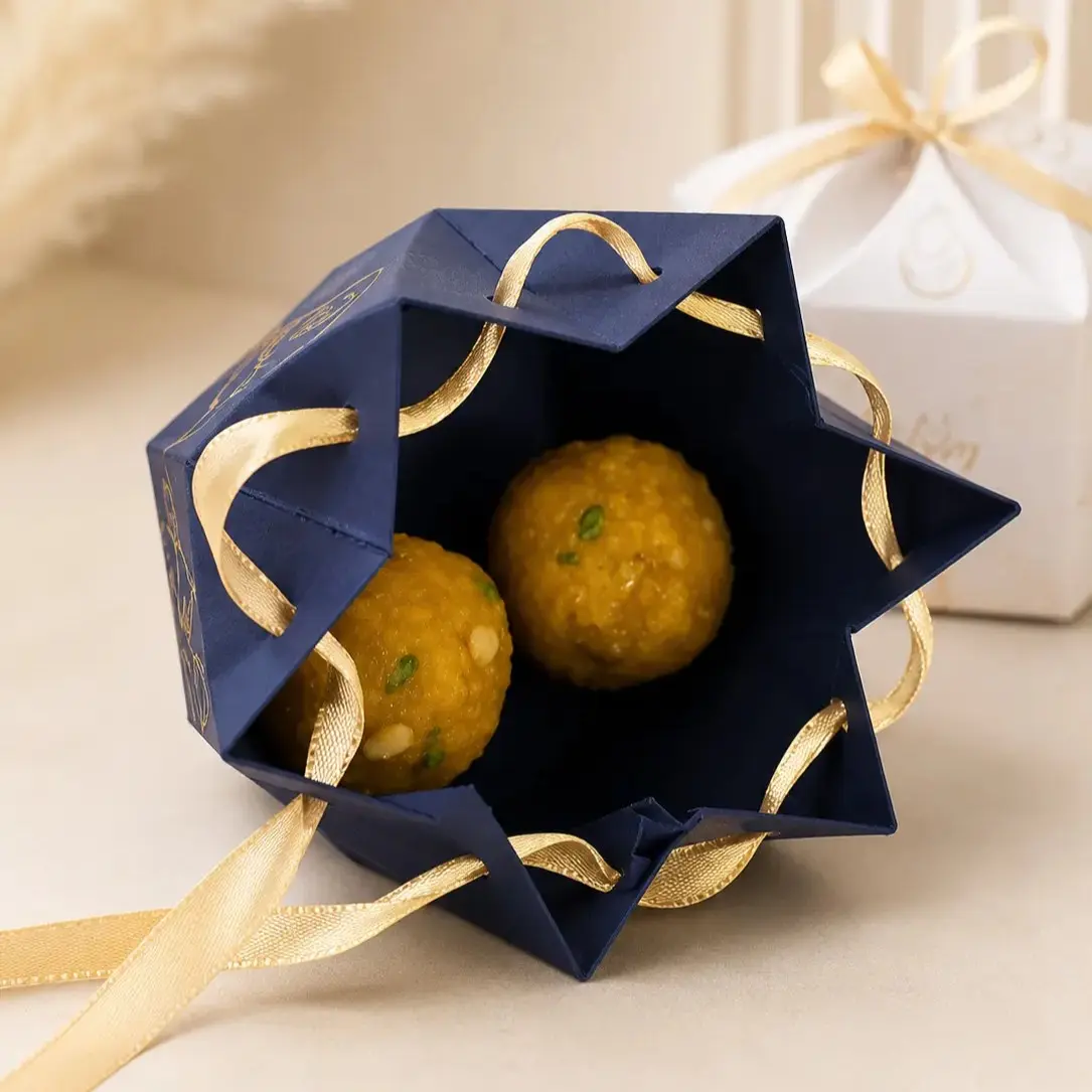 Baby Welcome Sweet Box thumbnail 4